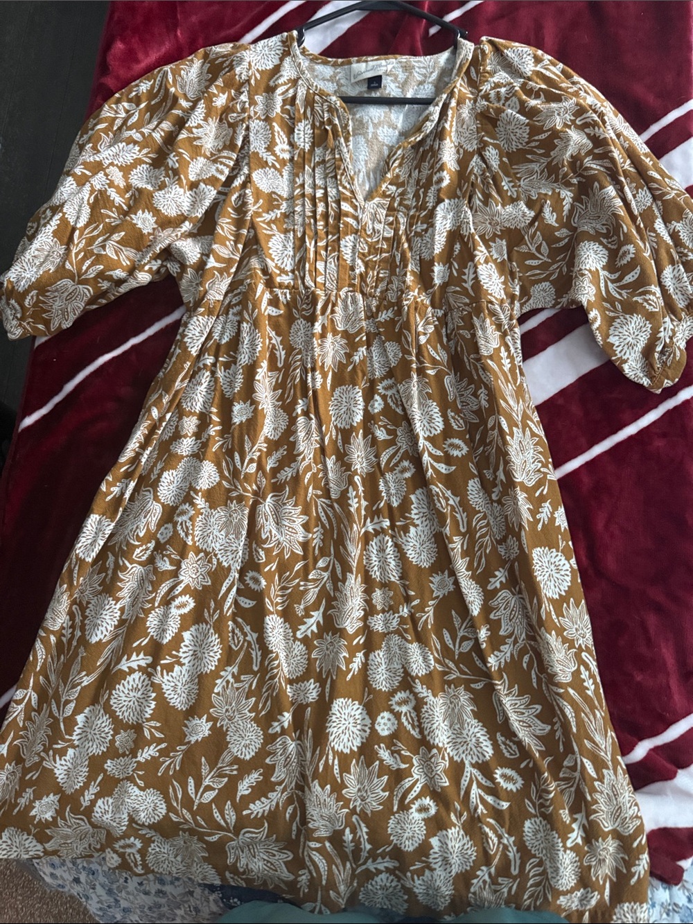 Universal Thread Mustard and White Floral Dress